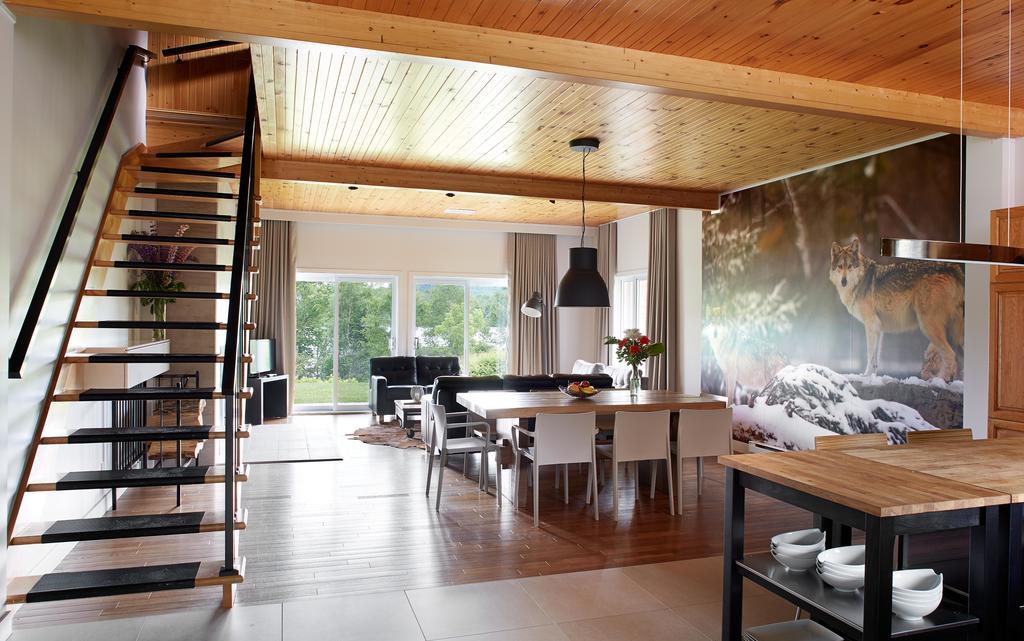 Auberge Du Lac-A-L'Eau-Claire 상트-알렉시-데-몽 외부 사진