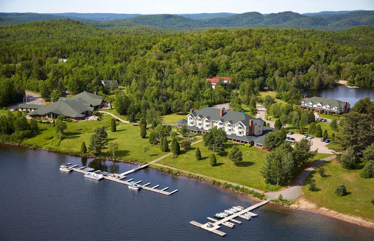 Auberge Du Lac-A-L'Eau-Claire 상트-알렉시-데-몽 외부 사진